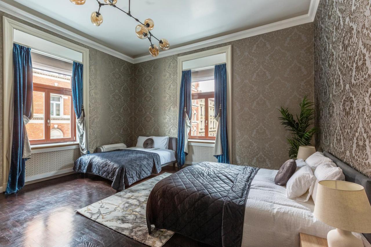 Luxury Apartment With Balcony Next To The New York Cafe Budapest Exteriör bild
